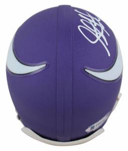 lot 21 image: Steve Hutchinson Signed Vikings Mini Helmet Inscribed HOF 2020 Beckett Authenticated