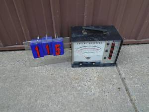lot 115 image: Vintage engine tune up analyzer with cables. As shown.