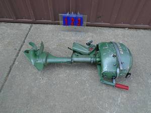 lot 123 image: Johnson 3 hp outboard. Very nice condition with lower shroud. Turns over. As shown.