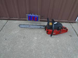 lot 126 image: Jonserud model 625 chainsaw. 18 Used condition. Tested & works. As shown.