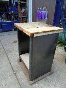 lot 141 image: Metal tool standbench. As shown.