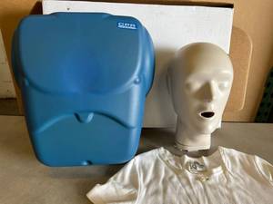 lot 2 image: NEW IN BOX CPR Prompt Training and Practice TMAN 1 AdultChild Manikin - has a&nbspcomprehensive design that allows for practice of Heimlich maneuver and abdominal thrusts, as well as CPR and mouth-to-mouth breathing.
