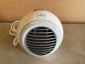 lot 13 image: Fun & Cute Little Sharper Image EV-HT05 Mini Round Heater - Works