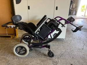 lot 33 image: WOW MSRP $4000 Quickie Iris Tilt-in-Space Adult Rehab Mobility Wheelchair - Heavy Duty Purple Frame - Great Working Condition 2 Used Ones Just Sold Online For $2000 Each