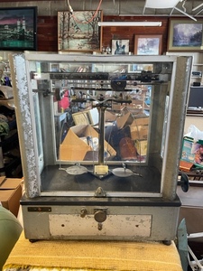 lot 26 image: Voland and Sons Balance Scale