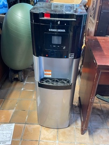 lot 34 image: Water Cooler Dispenser