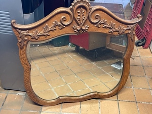 lot 43 image: Mid Century Mirror
