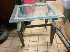 lot 52 image: Glass Top End Table