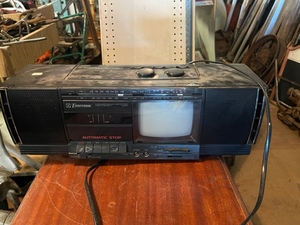 lot 102 image: Emerson Radio, TV, Cassette Player