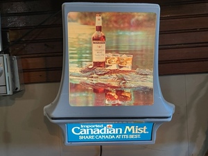 lot 114 image: Canadian Mist Lighted Sign