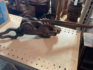 lot 131 image: Wire Fencing Ratcheting Tightener