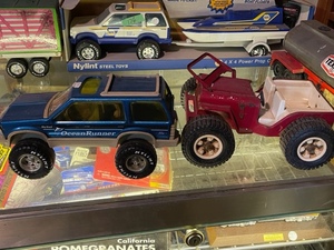 lot 177 image: Tonka and Nylint Toys