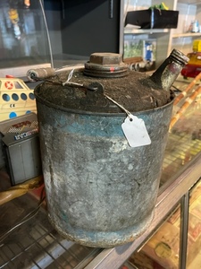 lot 191 image: GasOil Can