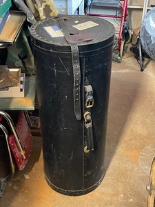 lot 206 image: Hat Shipping Container