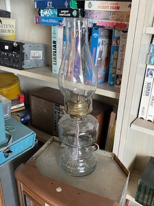 lot 221 image: Oil Lamp