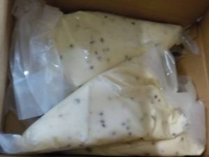 8 - 2.2 lb. Frozen Bags Cannoli Cre...