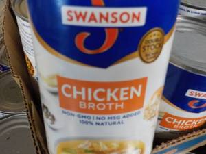 24 Pack 14.5 oz Cans Swansons Chic...