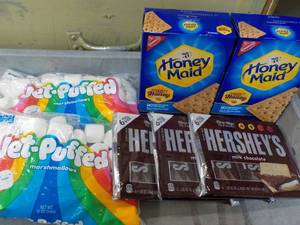 Smores Kits  3 ct 6 each Hersheys...
