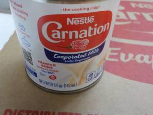 Tray of 24 - 5 oz Cans Nestle Carna...