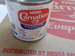 Tray of 24 - 5 oz Cans Nestle Carna...