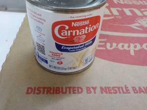 Tray of 24 - 5 oz Cans Nestle Carna...