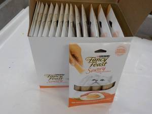15 ct Purina Fancy Feast Savory Cat...