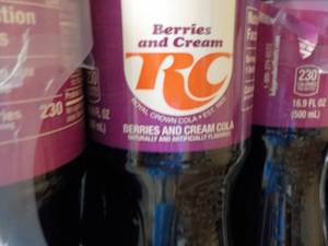 24 ct 16.9 oz Bottles Berries and C...