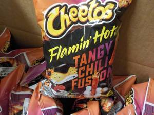 32 ct 2.75 oz Bags Cheetos Flamin ...