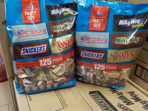 2 ct 35.25 oz Bags Minis Party Siz...