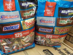 2 ct 35.25 oz Bags Minis Party Siz...