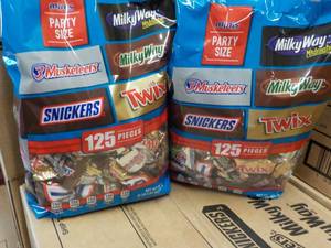 2 ct 35.25 oz Bags Minis Party Siz...