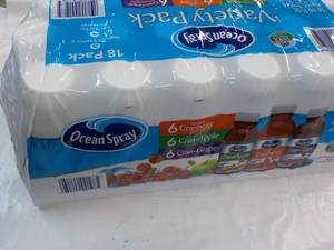 18 pack Ocean Spray 10 oz Variety P...