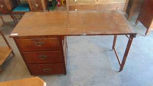 Oak Worktable with side flip top