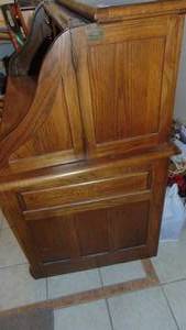 Oak Rolltop Desk Oak Creek by Riverside
