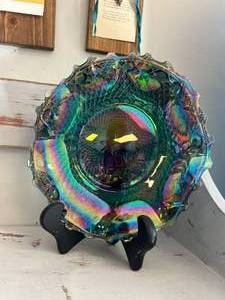 Irridencent Ruffled Glass Plate