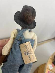 lot 7 image: Junior Daddys Long Legs Doll