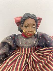 lot 9 image: Cricket Daddys Long Legs Doll