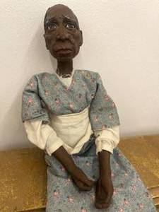 lot 11 image: Mrs. Oma Green Daddys Long Legs Doll