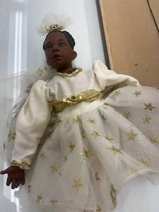 lot 37 image: Tina Ballerina Nanas Family Richard Simmons Doll