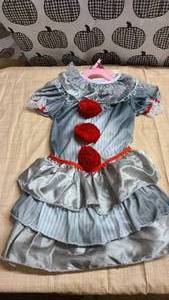 Small IT themed costume out of bag but looks complete and good