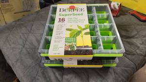 Reusable seed sprouting kits