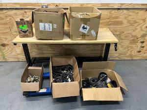 lot 45 image: Lot of Air Compressor Parts