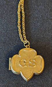 lot 136 image: Vintage Girl Scout Locket and Pins