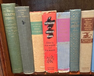lot 155 image: Variety of Vintage Books