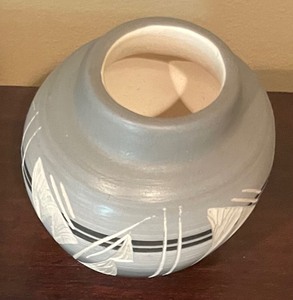 lot 156 image: Petite Mesa Verde Pottery Vase