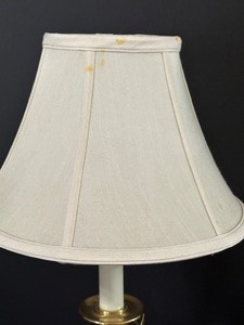 lot 98 image: Decorative Petite Brass Table Lamp