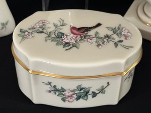 lot 89 image: Lenox Picture Frame, Pair of Candle Holders and a Serenade Trinket Box