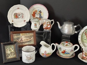 lot 88 image: Variety of Vintage Childrens Glassware Items