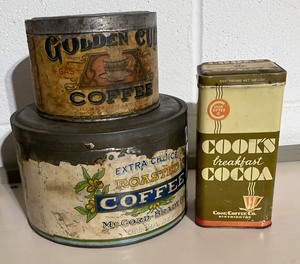 lot 230 image: Coffee Motif Grouping