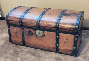 lot 30 image: Small Antique Wood Coach Trunk